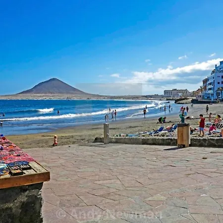 Guest house Habitacion Privada En Apartamento Moderno Compartido Cerca De La Playa Y Aeropuerto San Isidro (Tenerife)